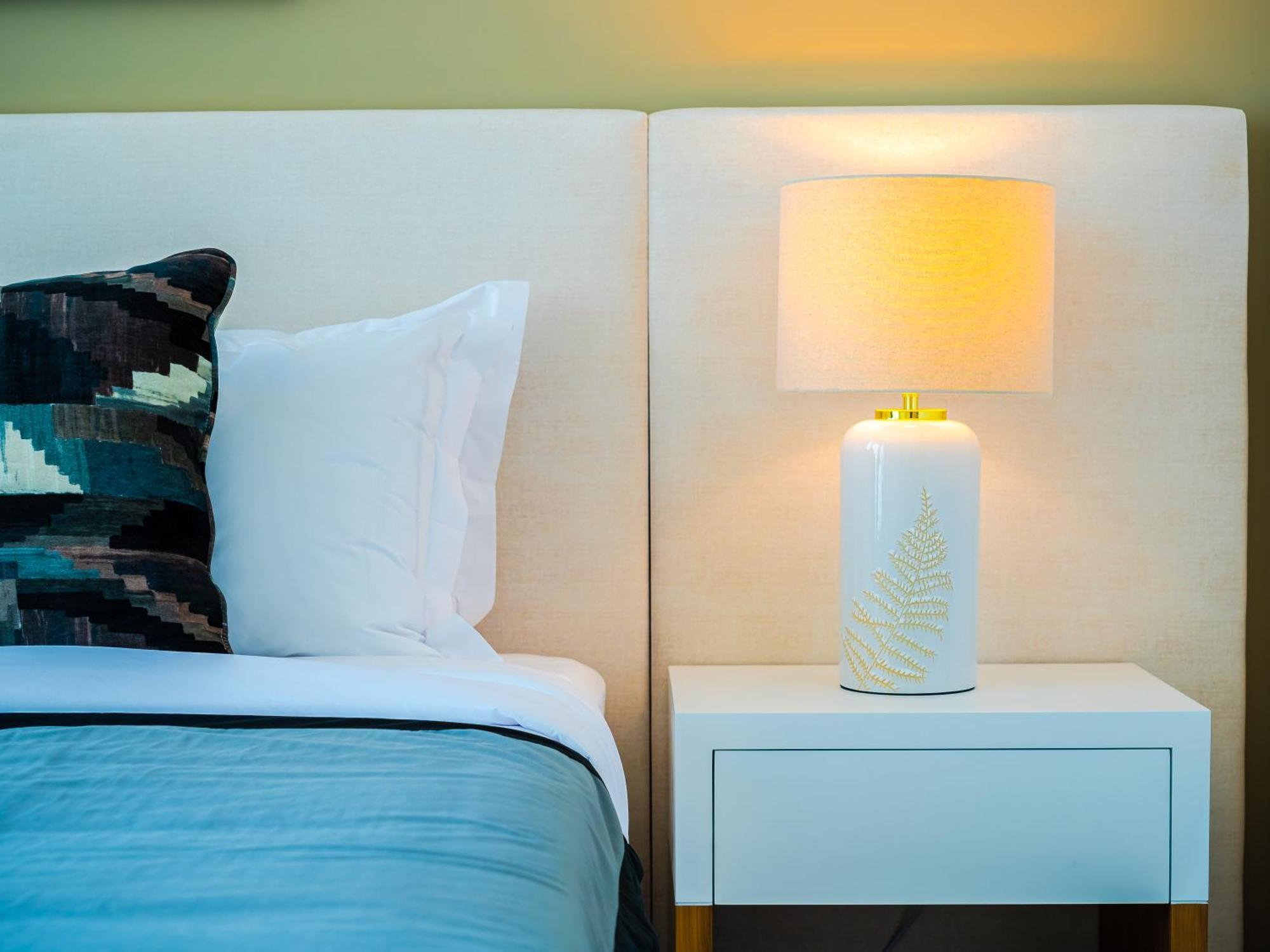 Apartment Sophisticated 1 Bed In Marina *