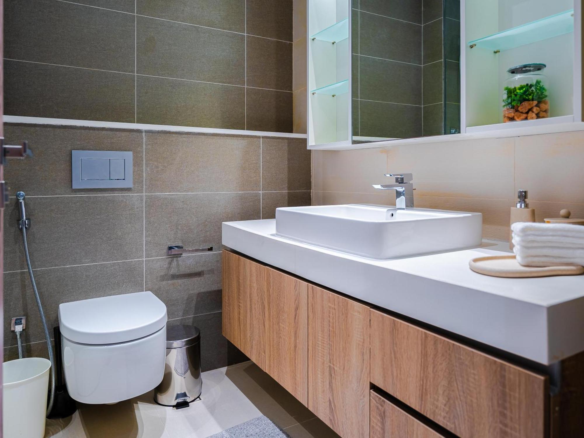 Sophisticated 1 Bed In Marina Apartment *